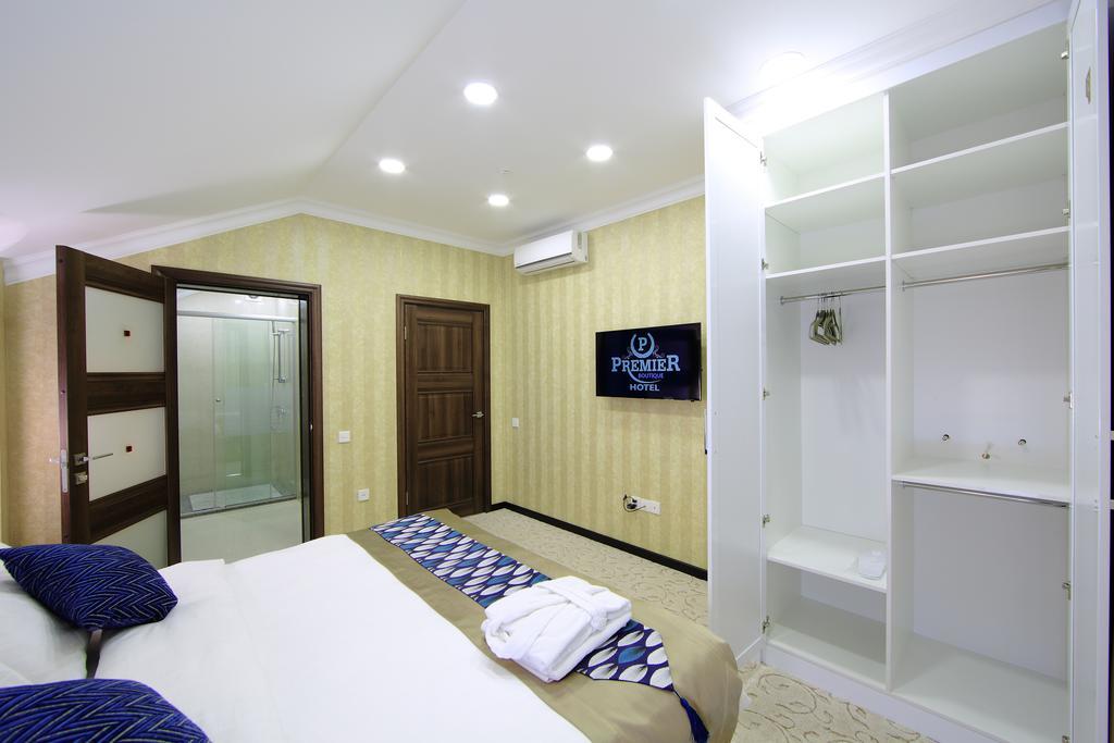 Premier Hotel Bishkek Exterior foto